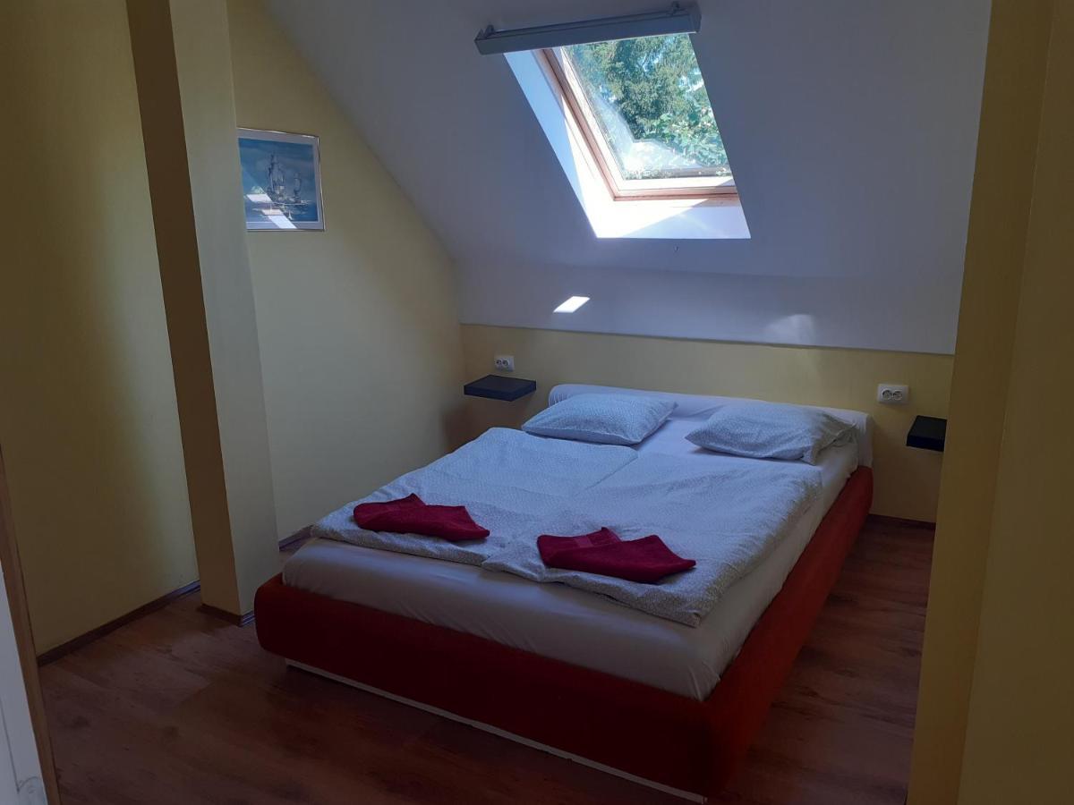 Margareta Apartman - Balatonlelle Exteriör bild