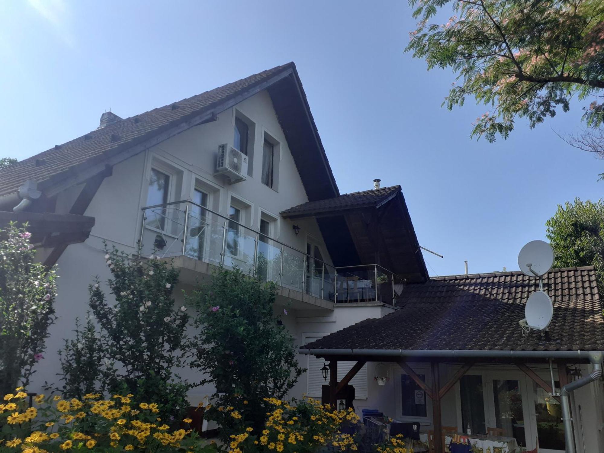 Margareta Apartman - Balatonlelle Exteriör bild