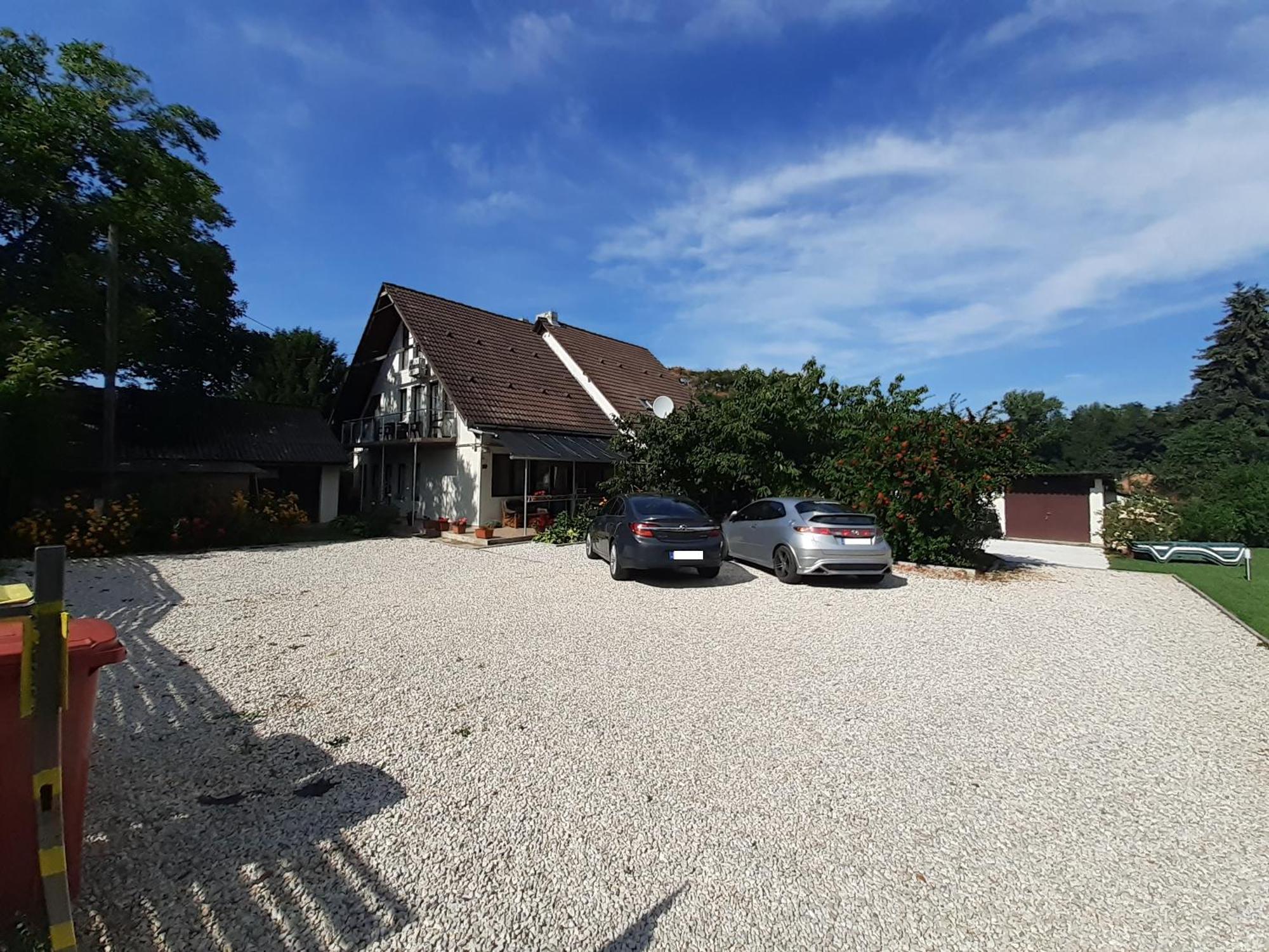 Margareta Apartman - Balatonlelle Exteriör bild