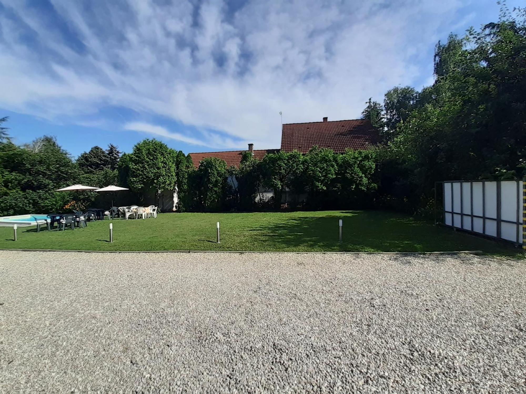 Margareta Apartman - Balatonlelle Exteriör bild