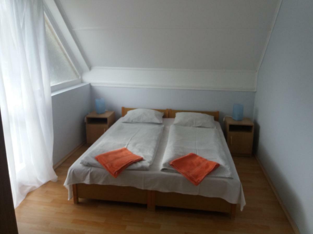 Margareta Apartman - Balatonlelle Exteriör bild